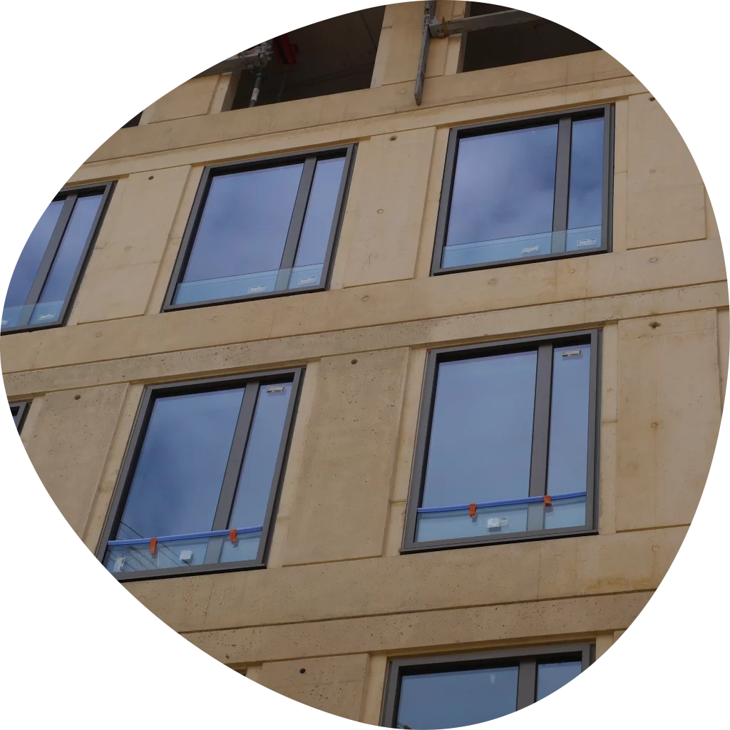 Sofradi - Façades Fenêtres Aluminium - Chassis